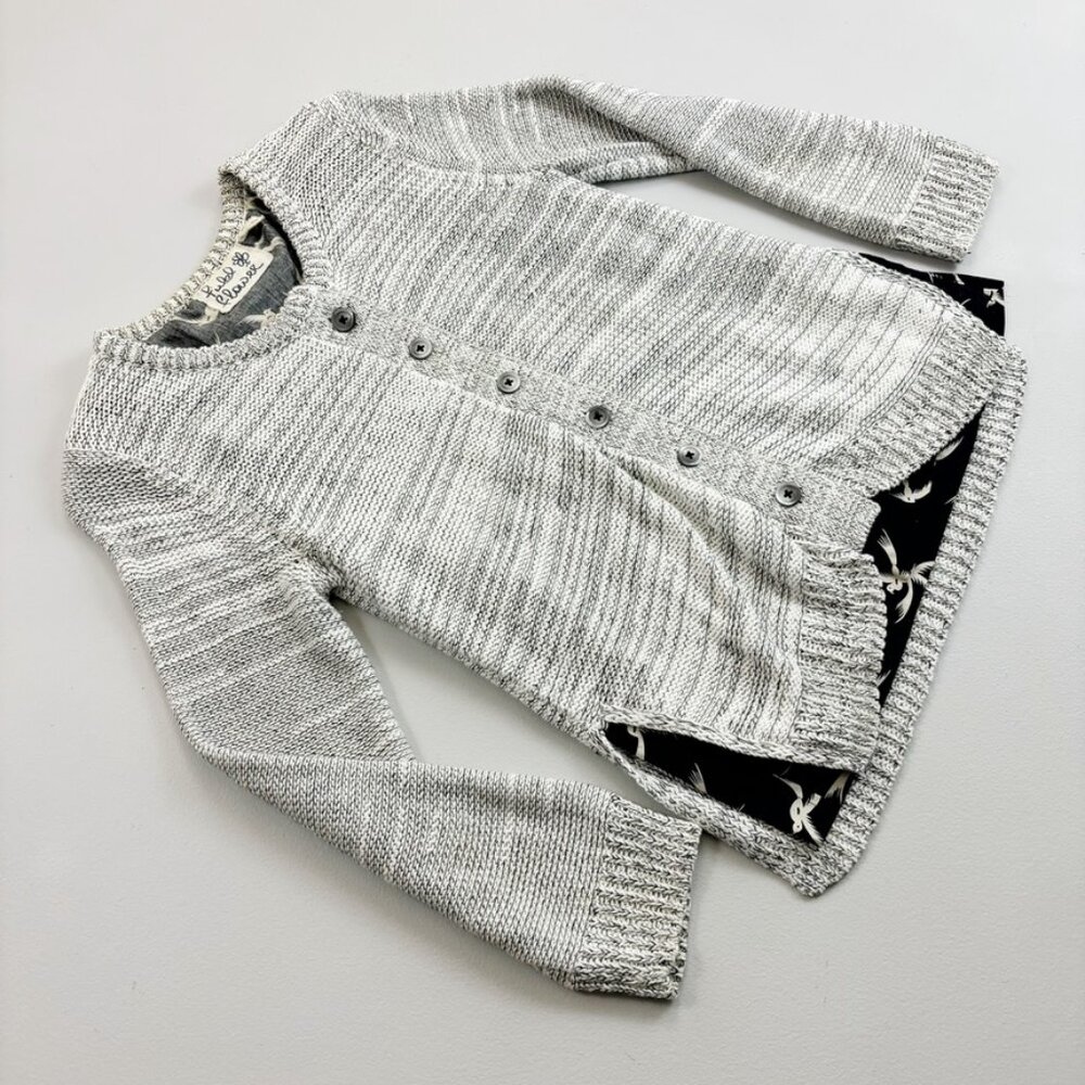 ANTHROPOLOGIE Field & Flower Bird Cardigan Medium Cozy Knit Whimsical Gray Flaw - Picture 2 of 10